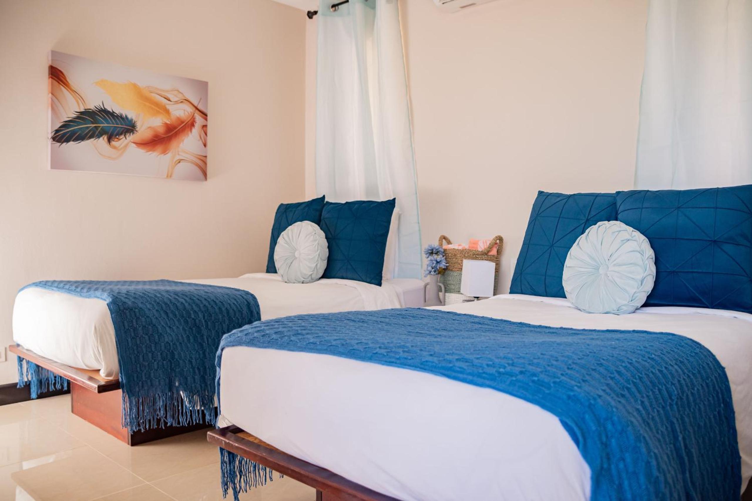 Sunset Harmony, Your Escape at Playa Hermosa