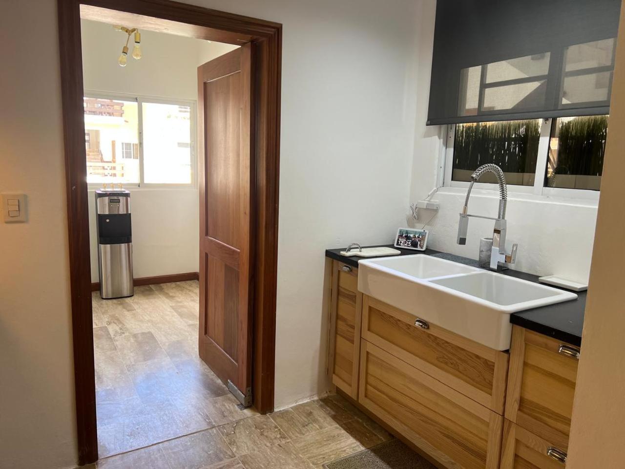 Suite in shared apartment, pool and beach access view 4