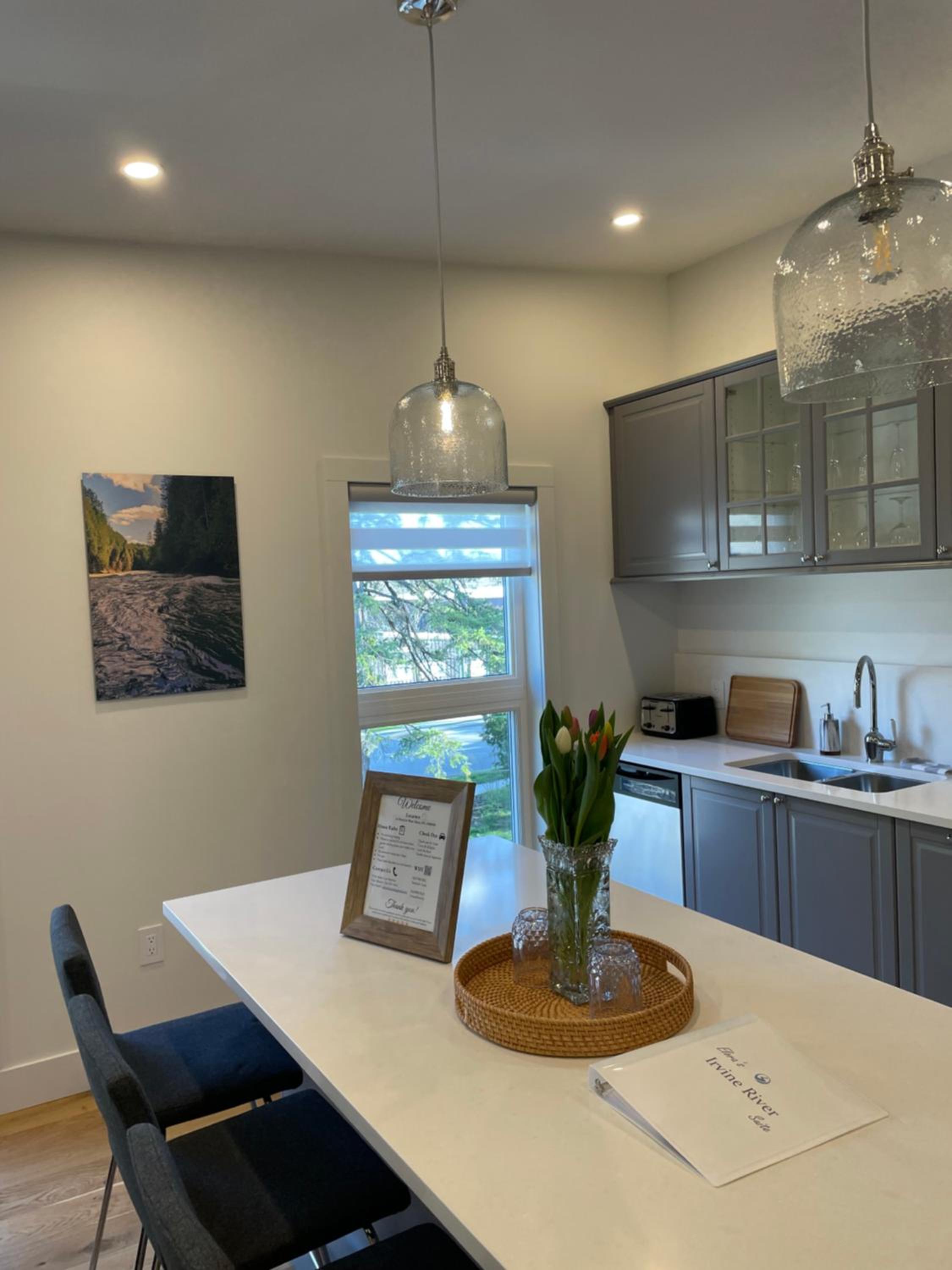 Elora’s Irvine River Suite