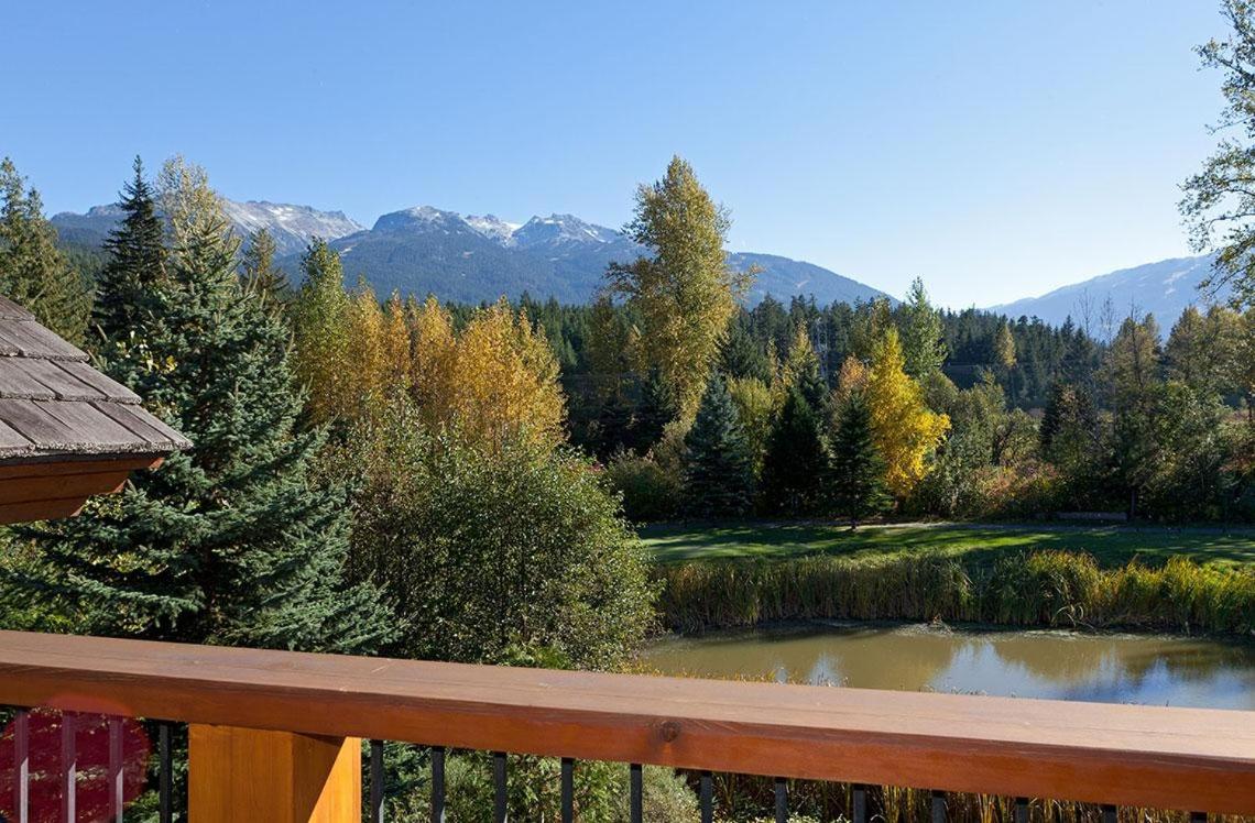 Big Sky Chalet | Stylish Guest Favourite, Hot Tub, Stunning Views