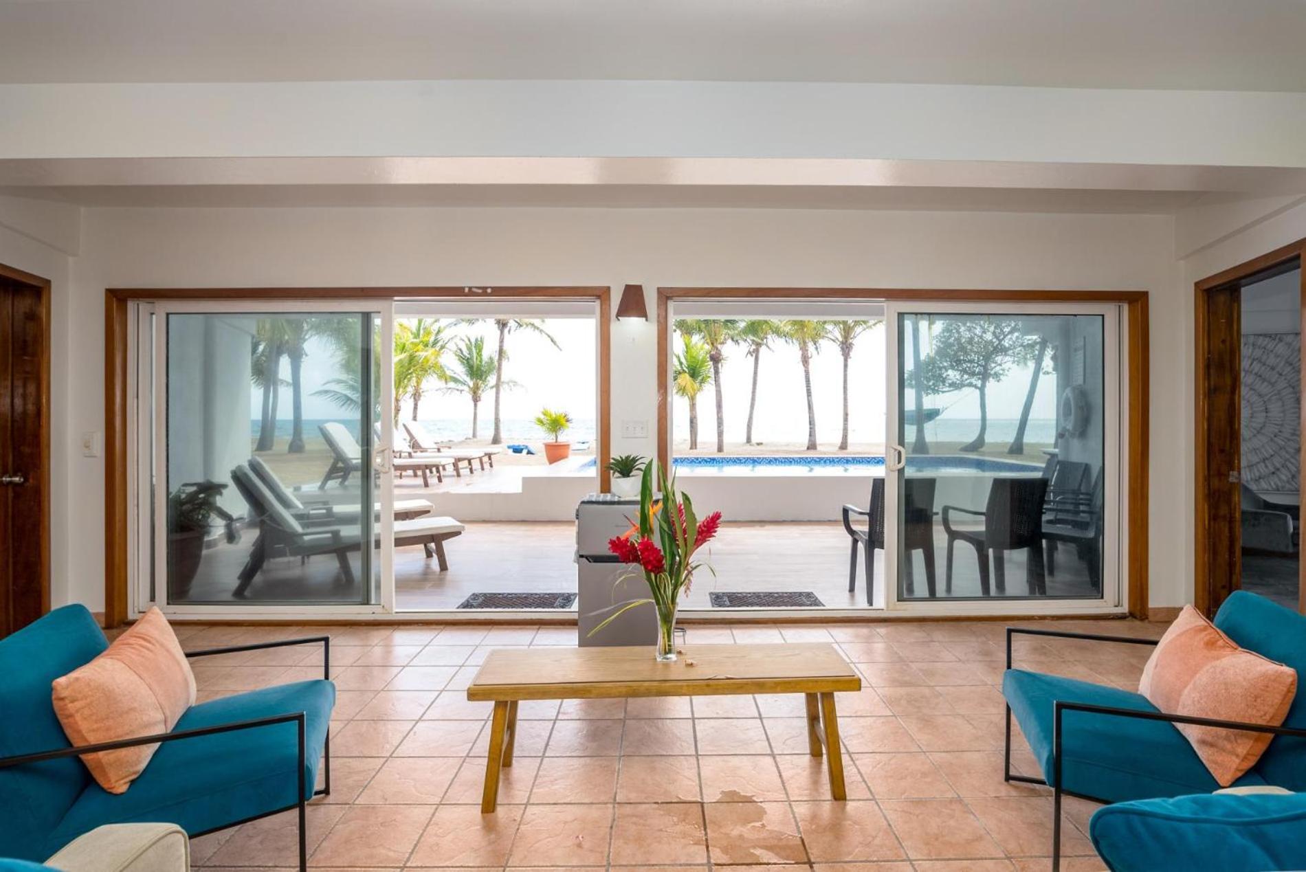 Dolphin Beach - Private Oceanfront 4-Bed Villa wPool on Huge Lot