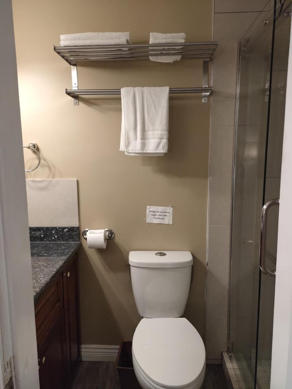 Semi Centre House