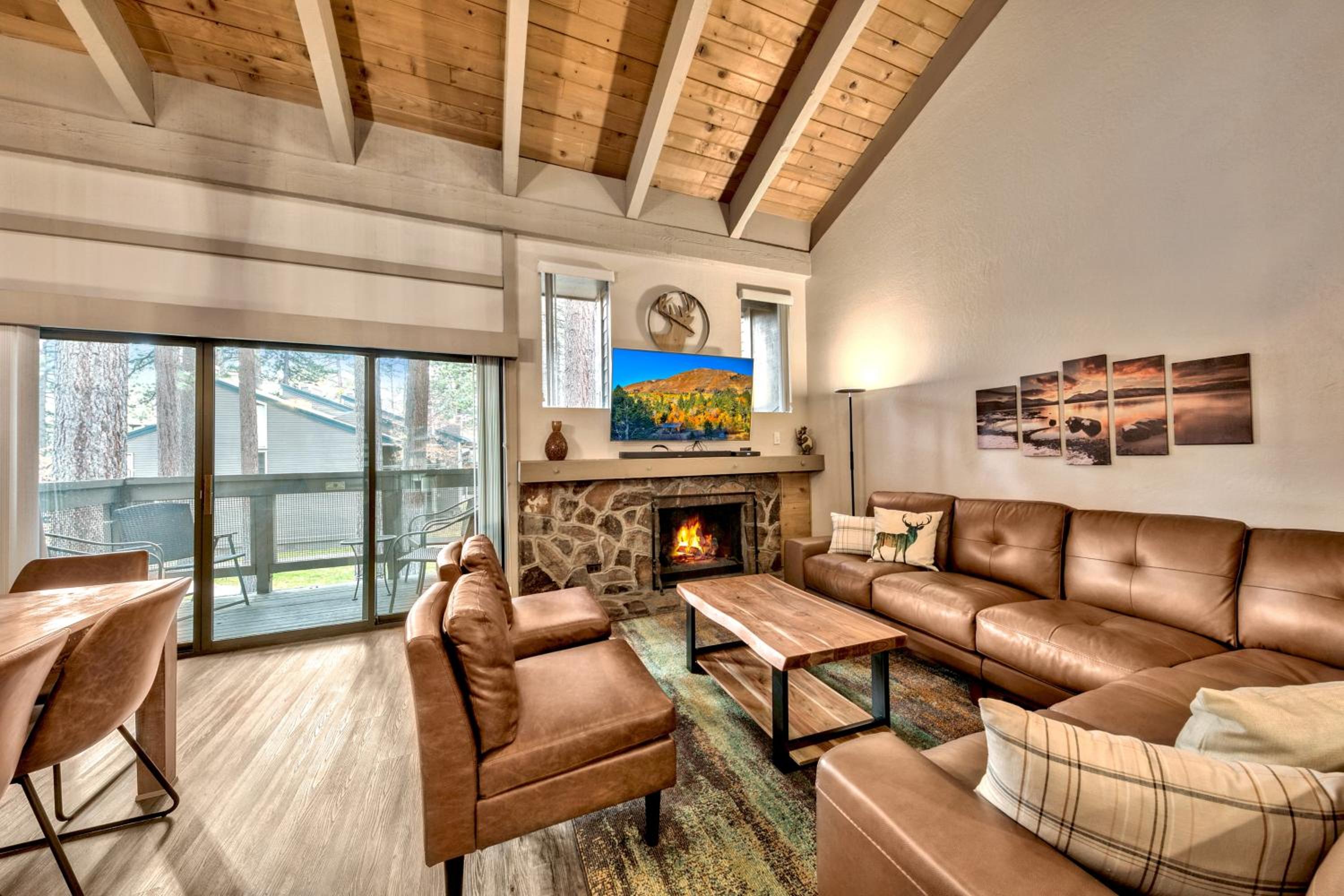 Lake Tahoe Vacations - Lakeland Village 426 - Lakeland Luxury - Remodeled - Property Image 25