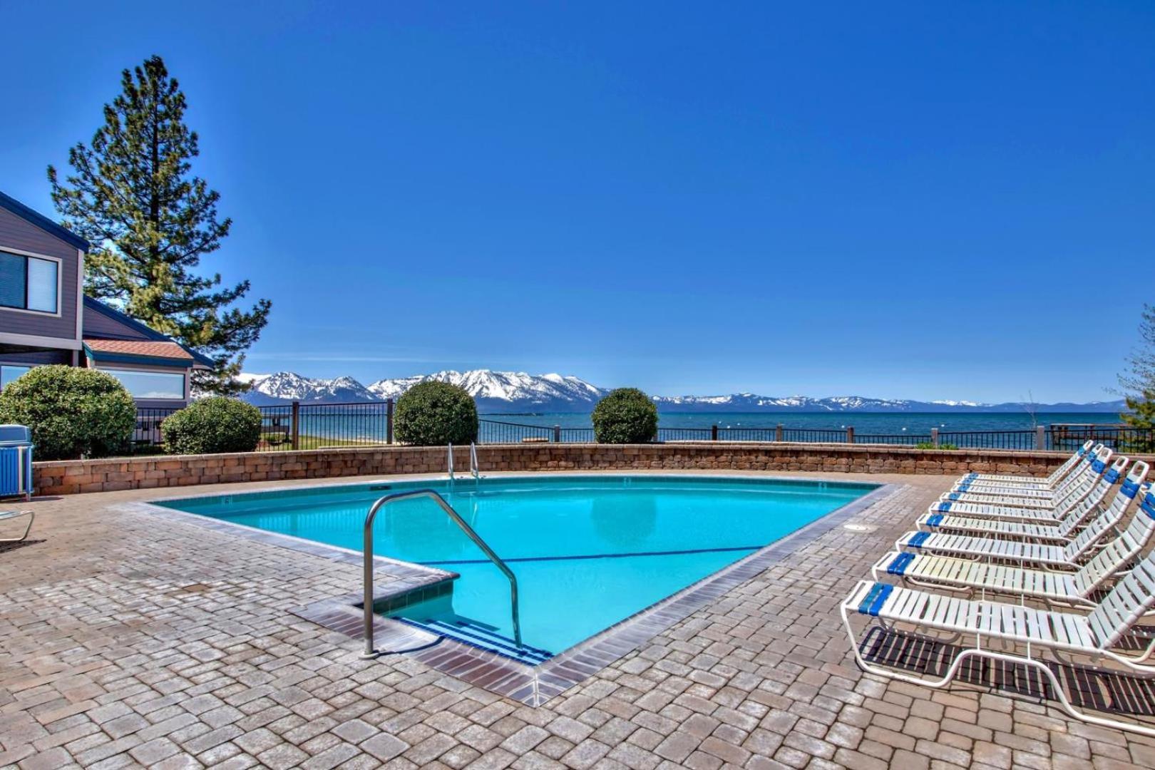 Lake Tahoe Vacations - Lakeland Village 426 - Lakeland Luxury - Remodeled - Property Image 10