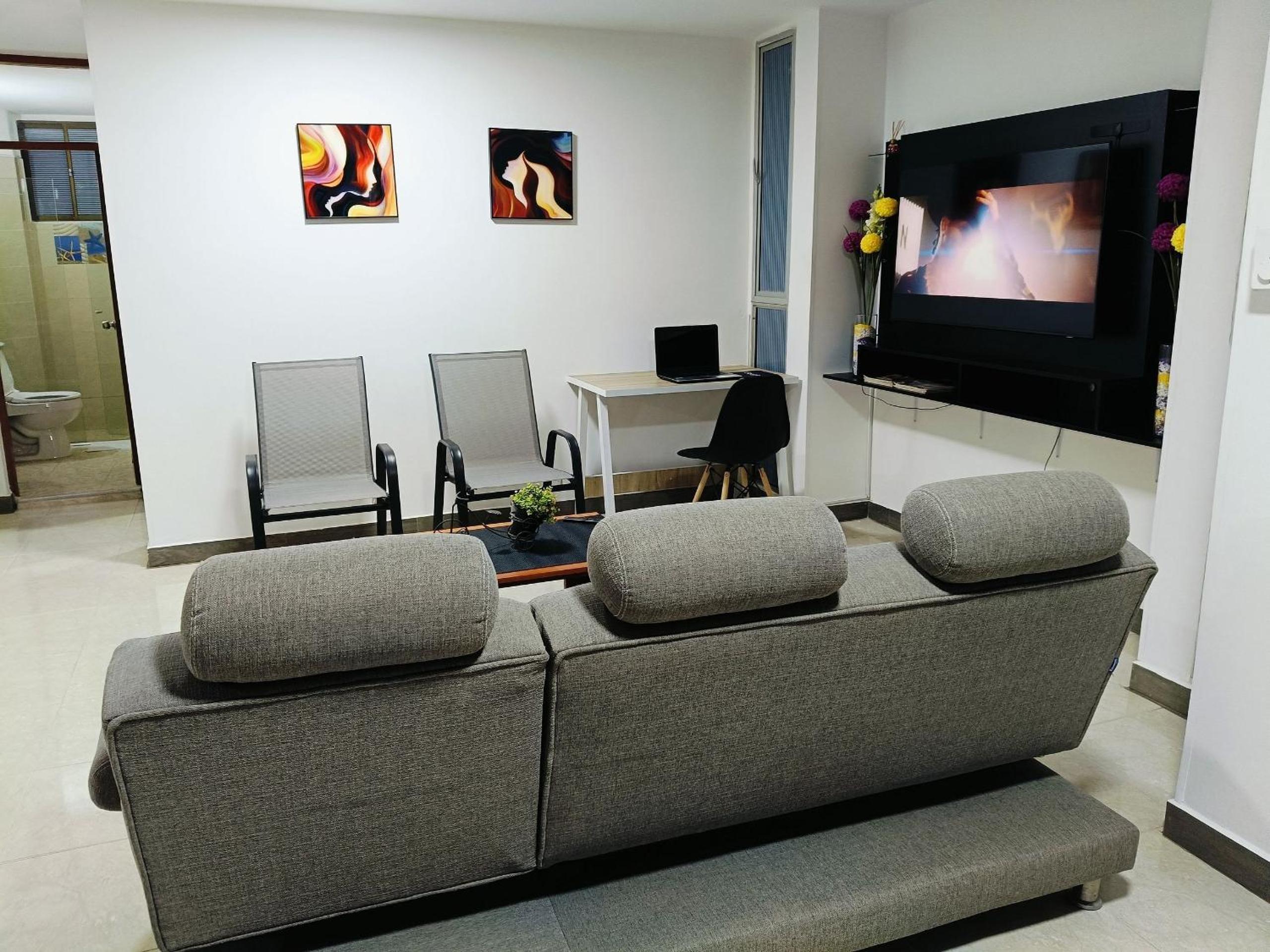 El Rodadero Hermoso Apartamento a 50m de la playa ven descansa o trabajar