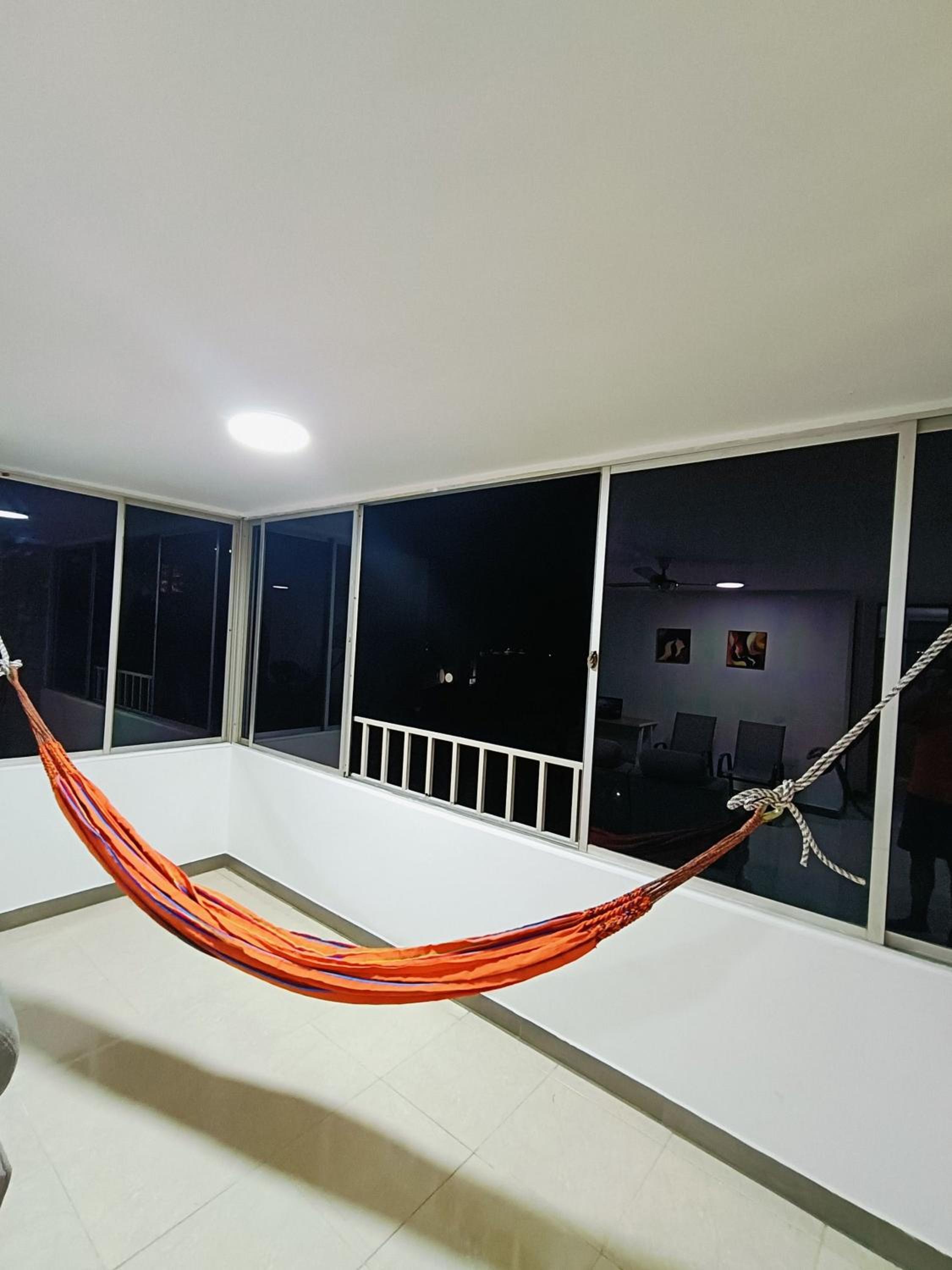 El Rodadero Hermoso Apartamento a 50m de la playa ven descansa o trabajar