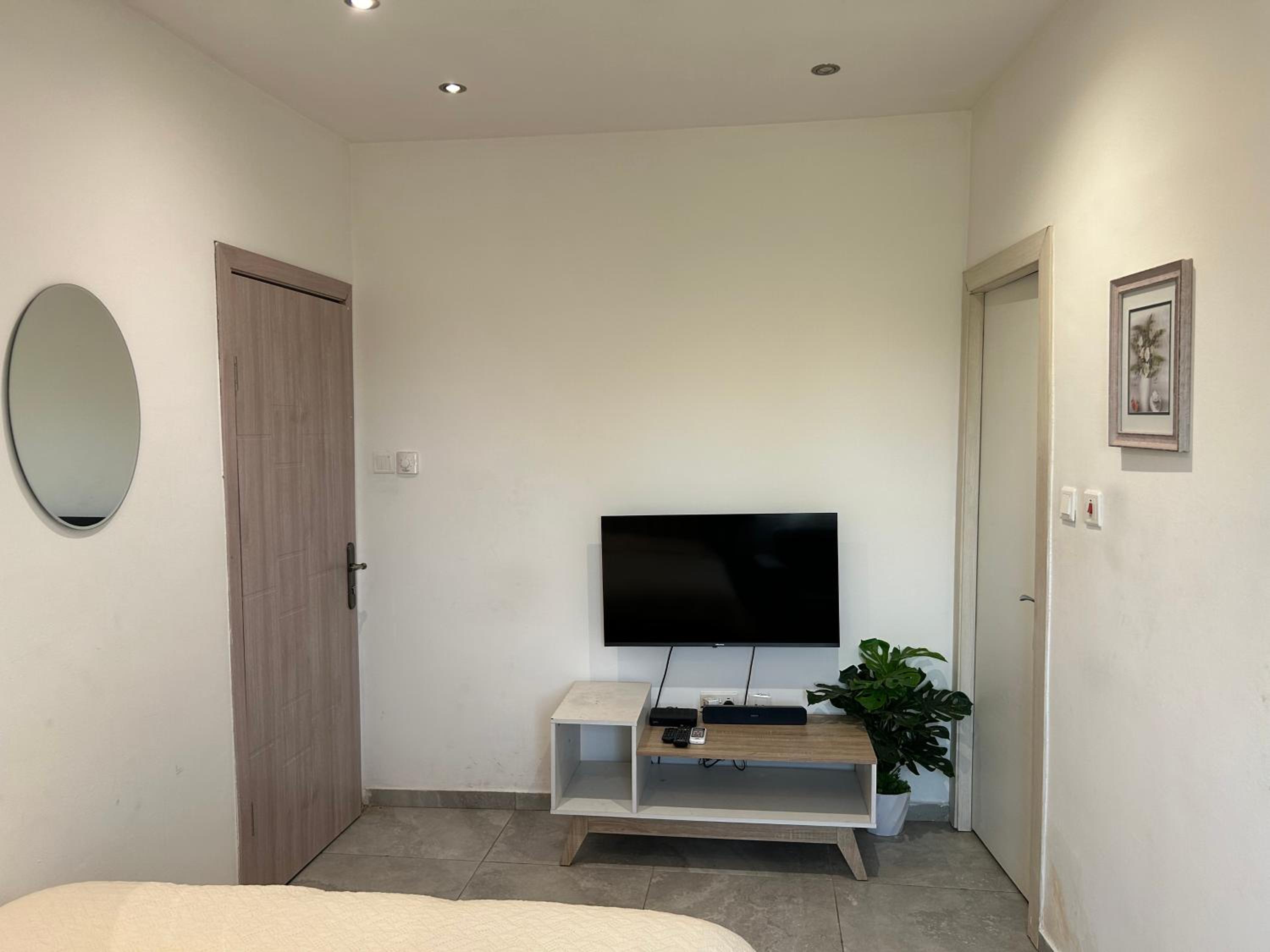 Dabs Apartments
