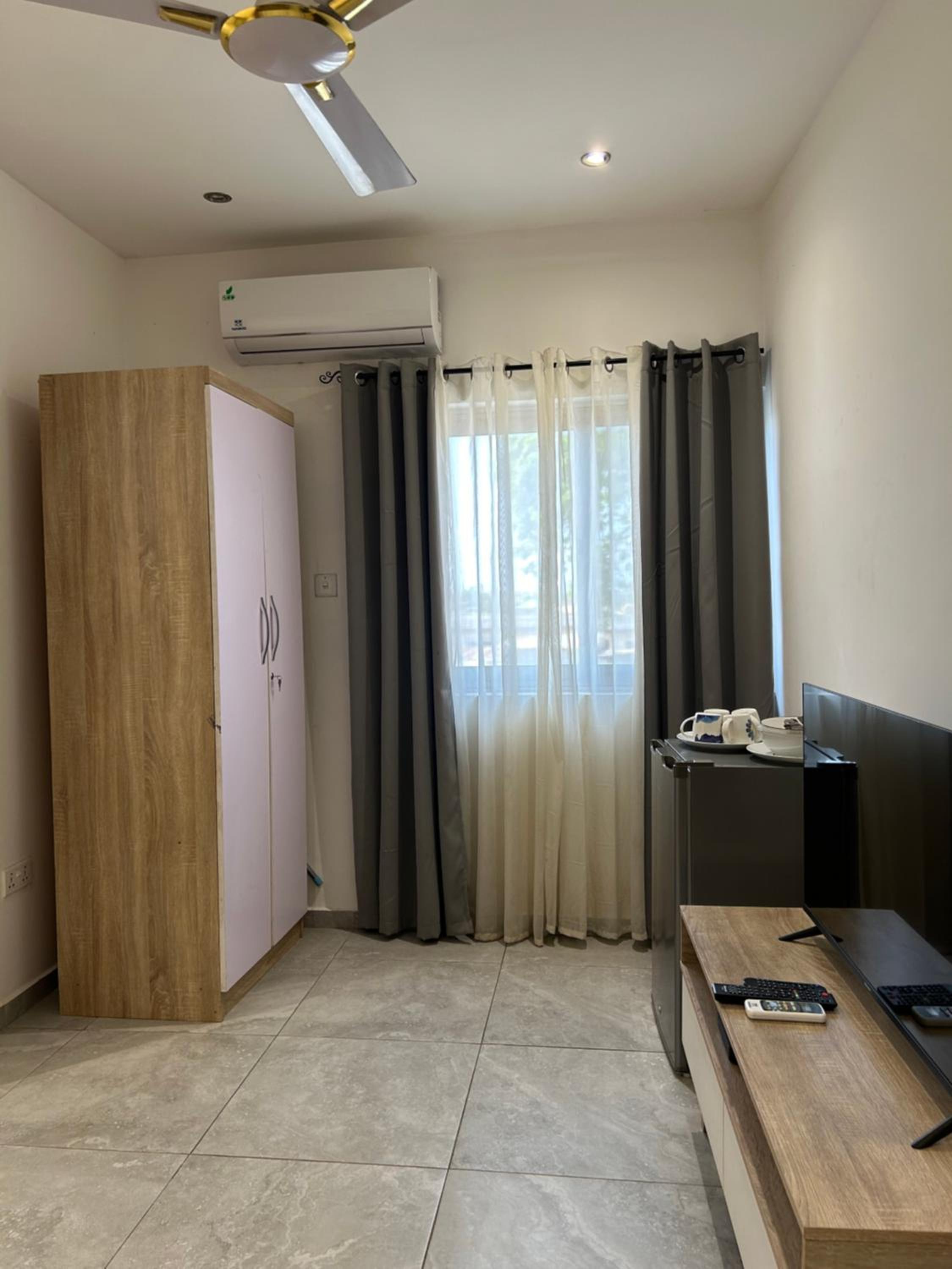 Dabs Apartments