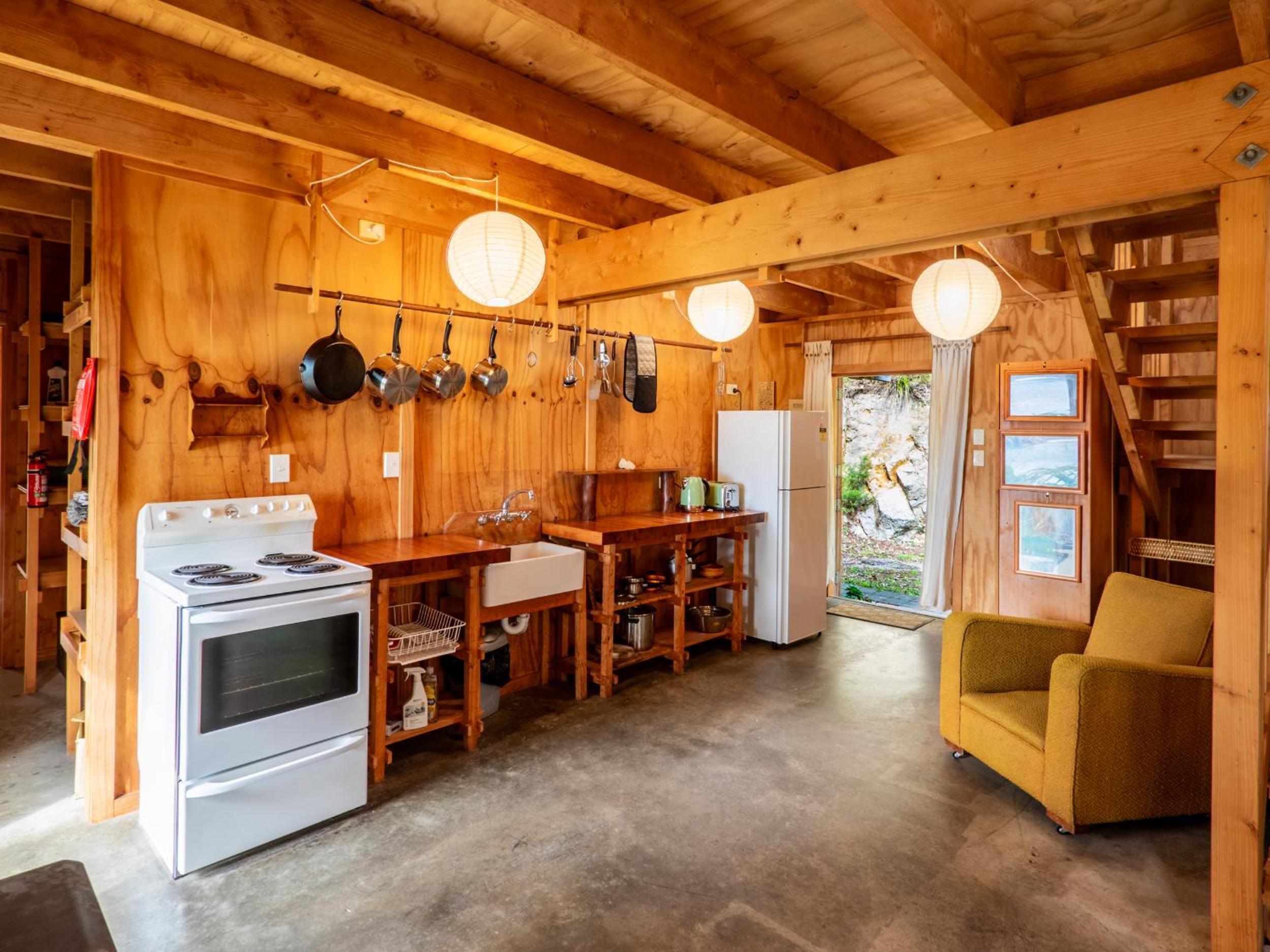 The Gatehouse - Takaka Holiday Home view 3