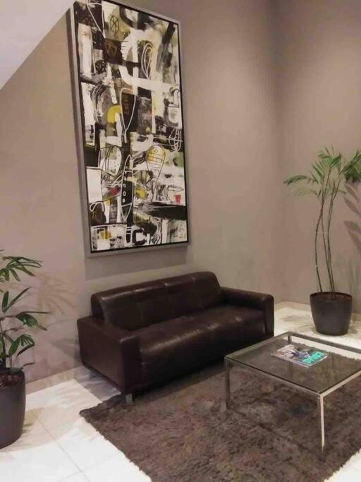 Luxurious Condo +Free Parking+Wi-FI+Miraflores