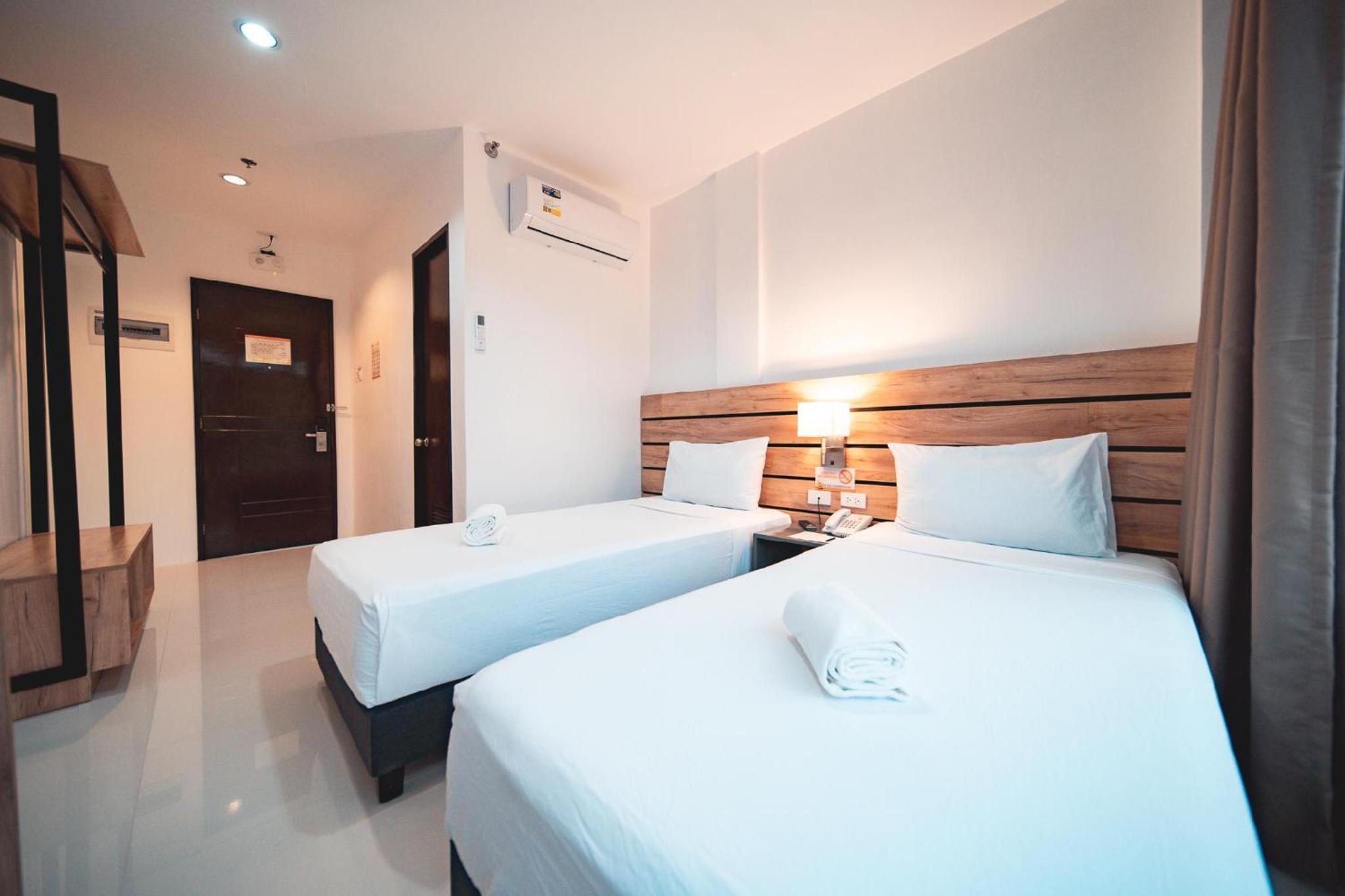 Travelbee Minglanilla Inn view 2