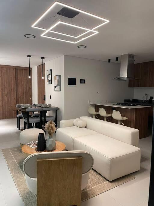 Luxury 3BR apt in Laureles