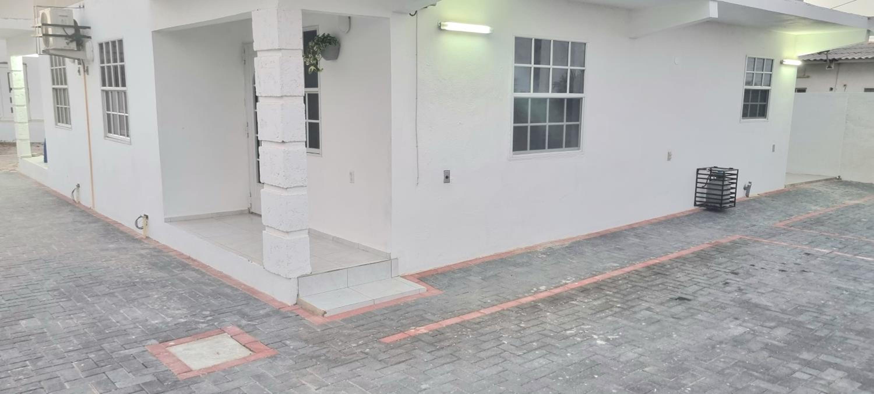 Blissful Breeze Apartments