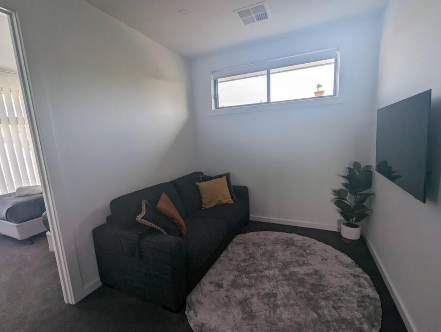 Entire House in the Heart of Port Noarlunga Beach