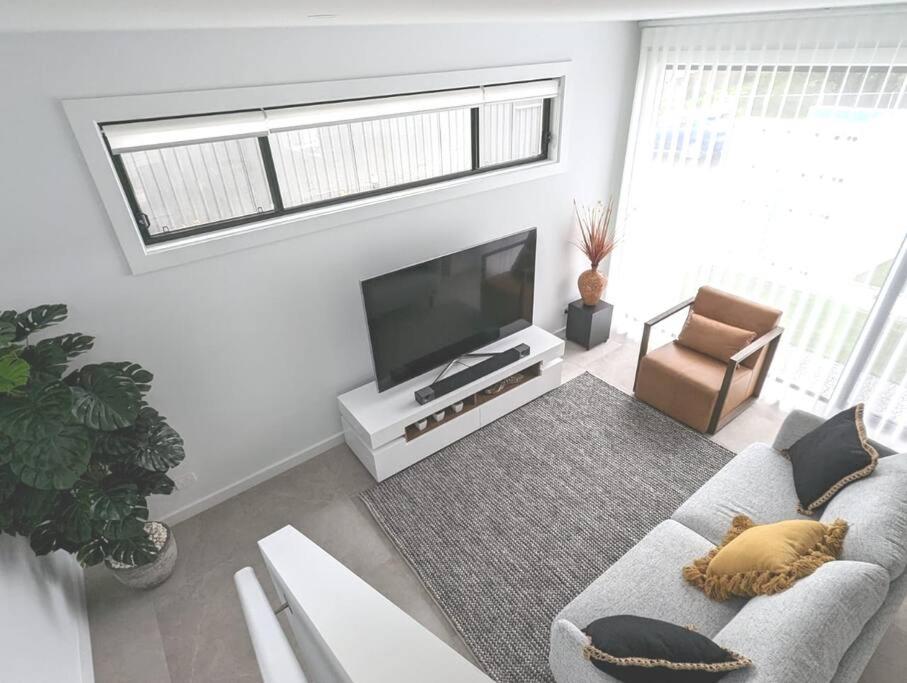 Entire House in the Heart of Port Noarlunga Beach