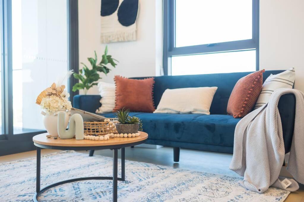 Vivid home in Bankstown 2B2B