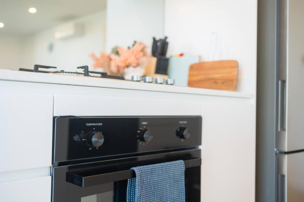 Vivid home in Bankstown 2B2B