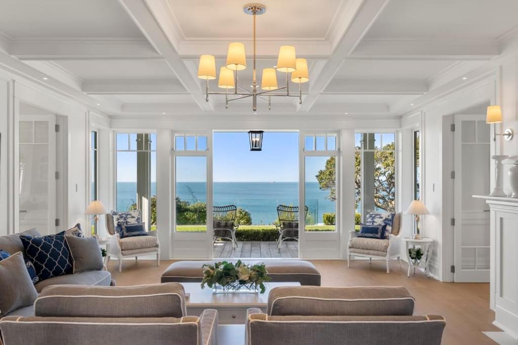 Hampton on View Luxury Clifftop in Campbells Bay view 4