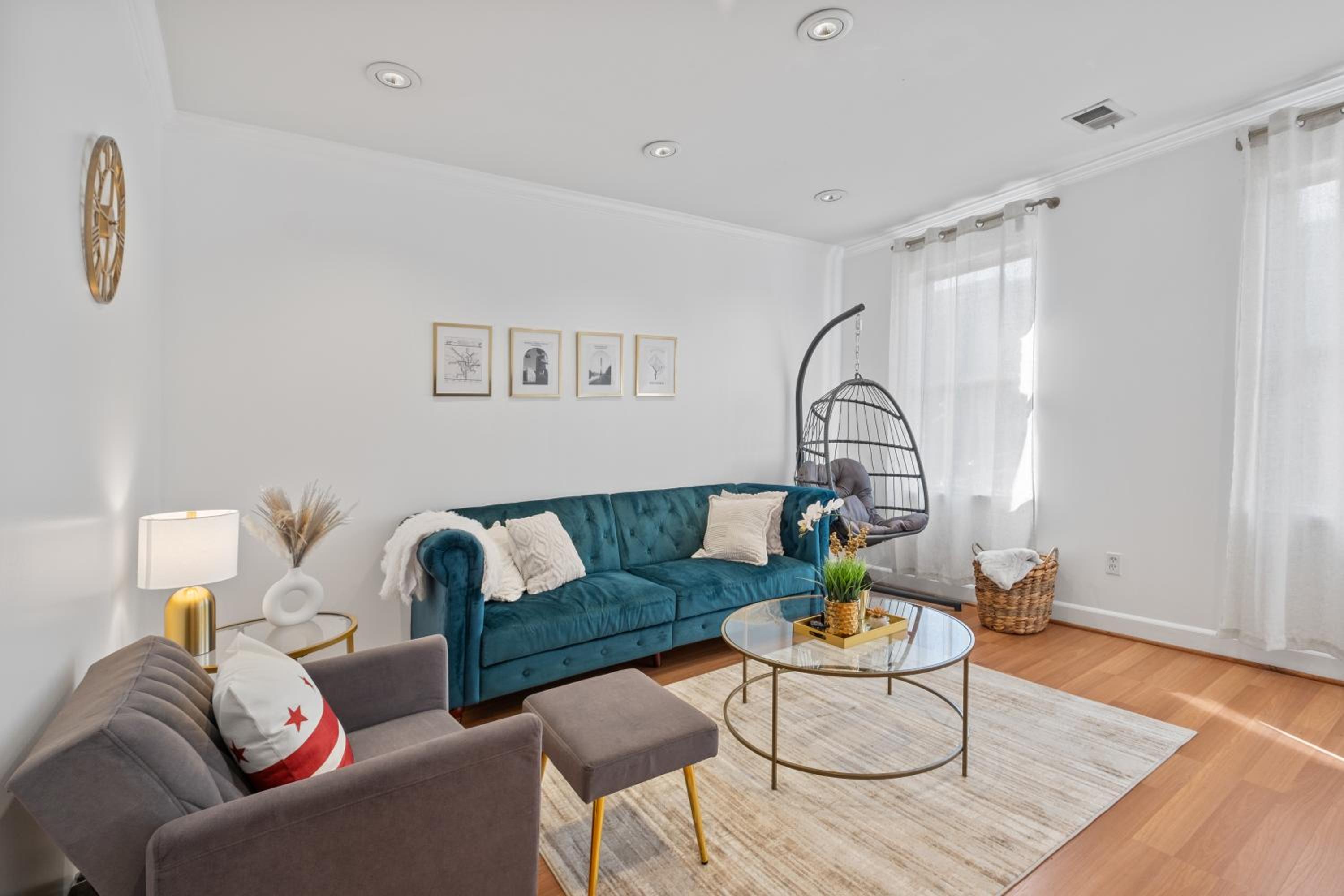 Luxury 2bd Haven in DC's Heart! view 4