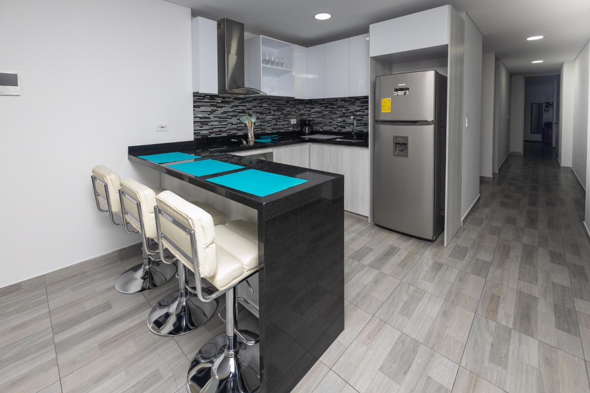 Corferia/USA Embassy/Beauty Apt