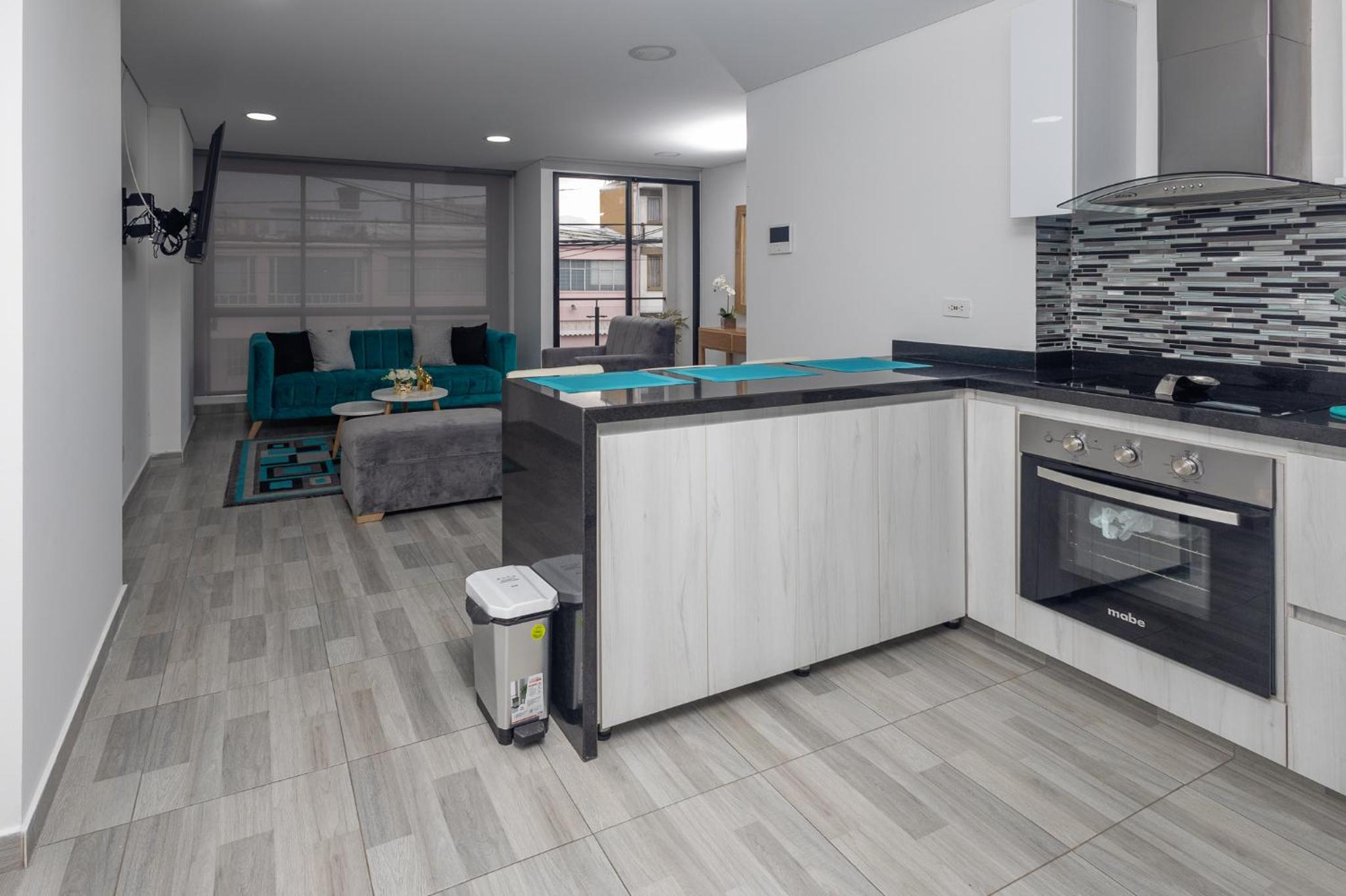 Corferia/USA Embassy/Beauty Apt