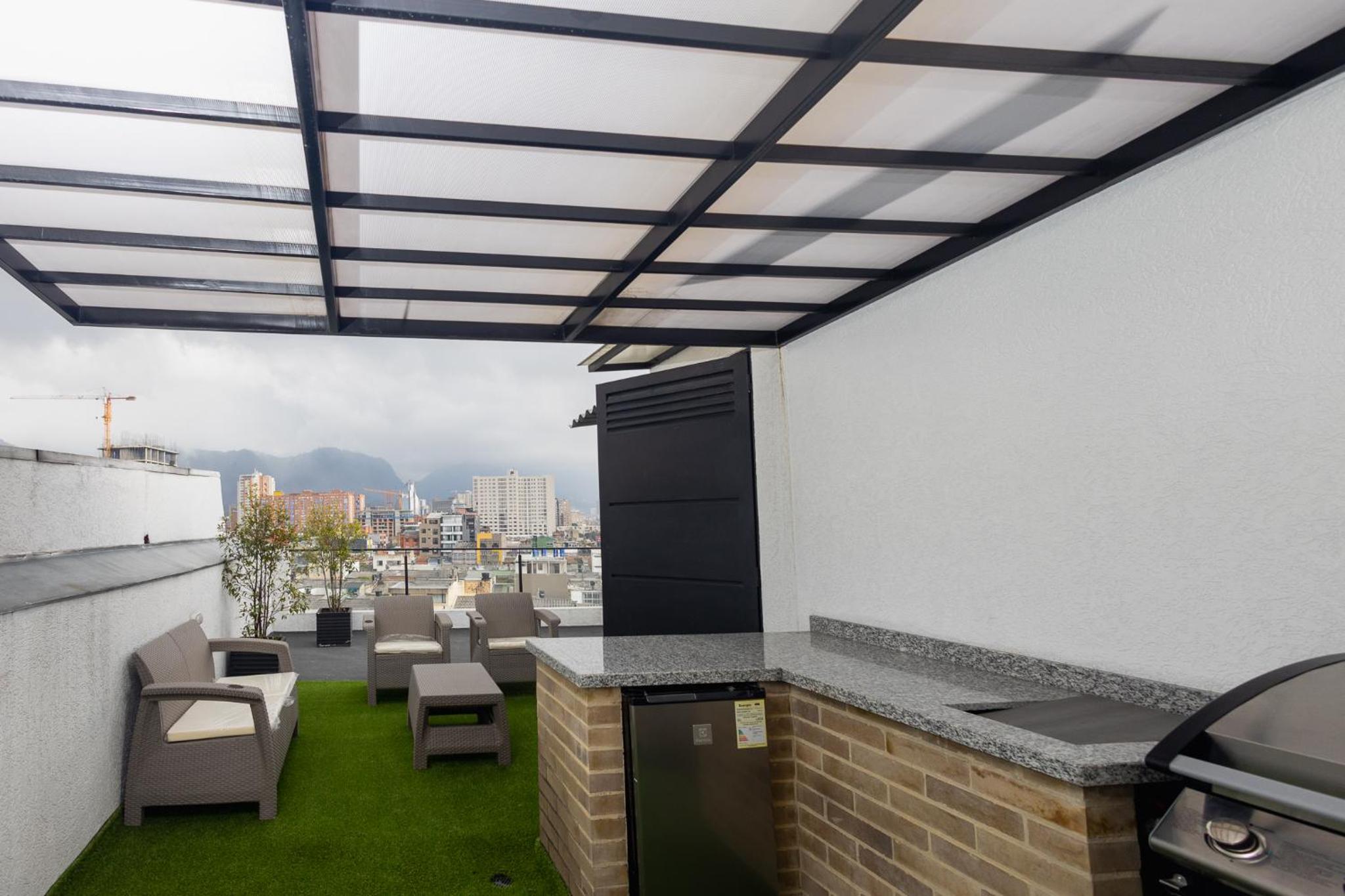 Corferia/USA Embassy/Beauty Apt
