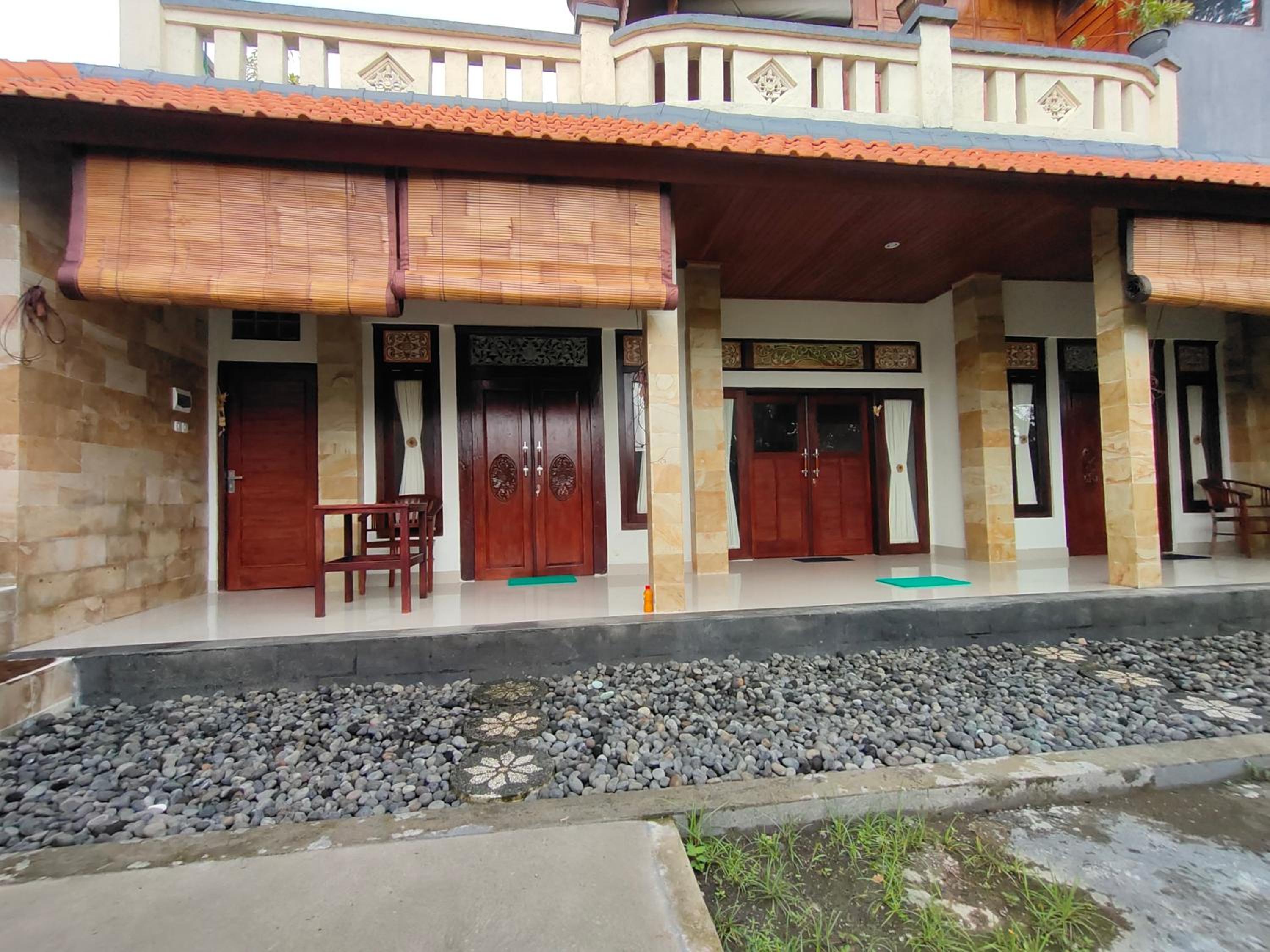 Molog guest house view 2