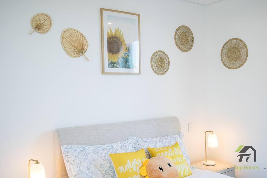 Vivid Condo 1B1B in Bankstown