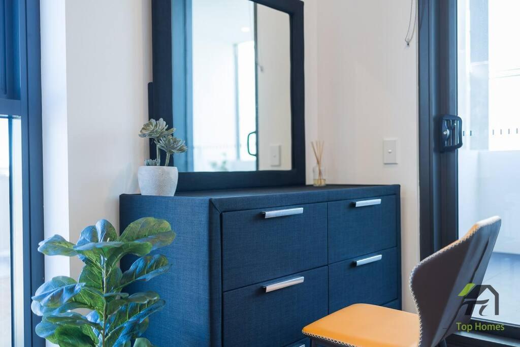 Vivid Condo 1B1B in Bankstown