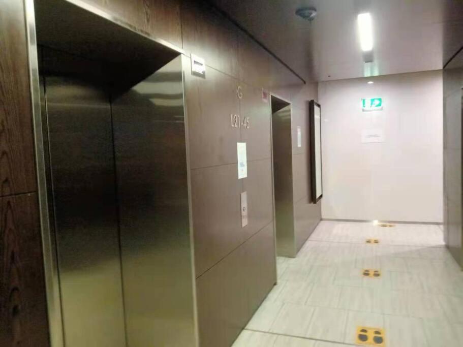 L39 1Min to SouthernCross,free Gym, Pool, sunna,Tram ,Sauna