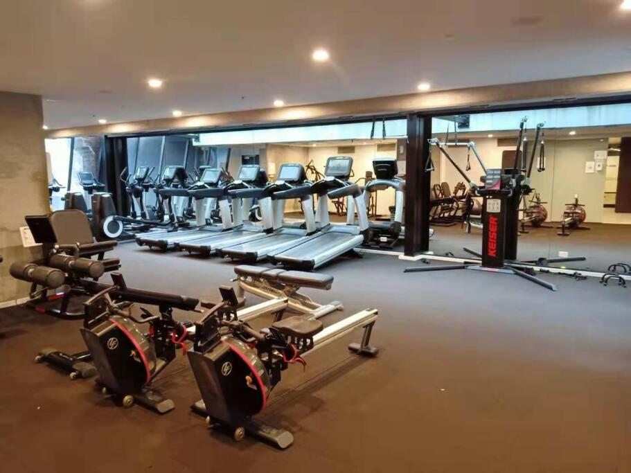L39 1Min to SouthernCross,free Gym, Pool, sunna,Tram ,Sauna
