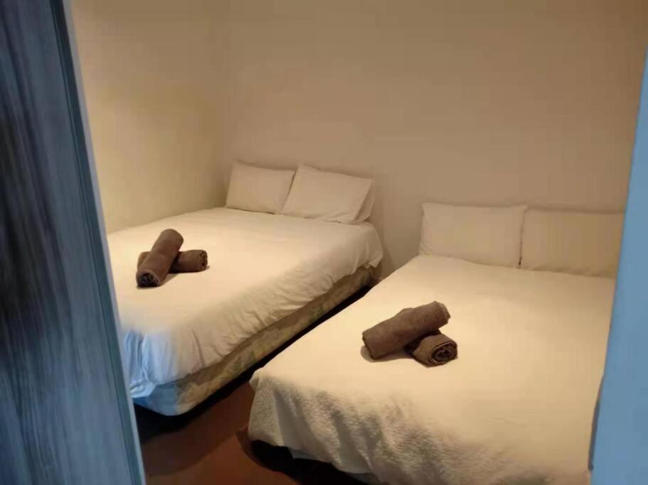 L39 1Min to SouthernCross,free Gym, Pool, sunna,Tram ,Sauna