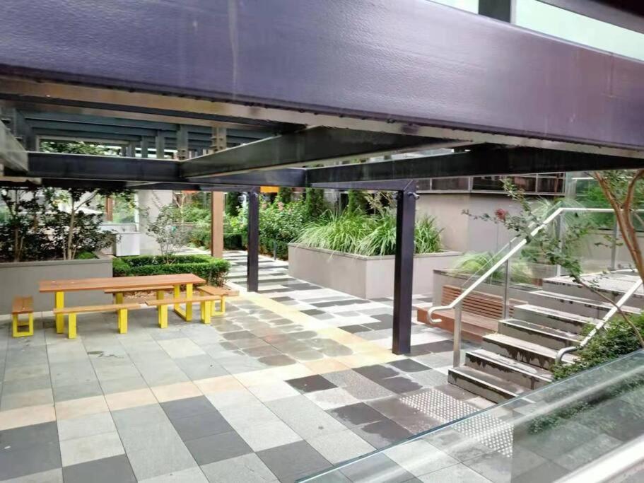 L39 1Min to SouthernCross,free Gym, Pool, sunna,Tram ,Sauna