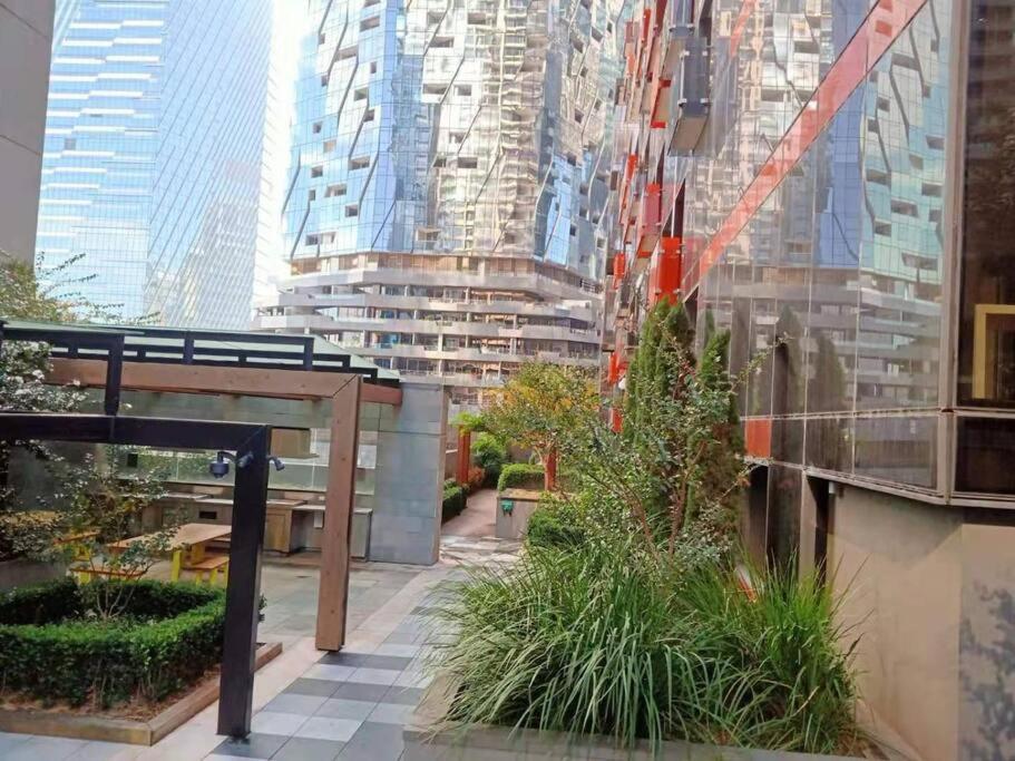 L39 1Min to SouthernCross,free Gym, Pool, sunna,Tram ,Sauna