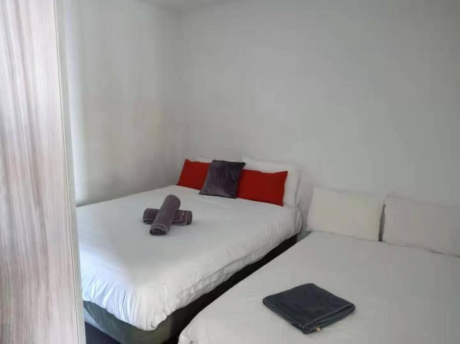 L39 1Min to SouthernCross,free Gym, Pool, sunna,Tram ,Sauna