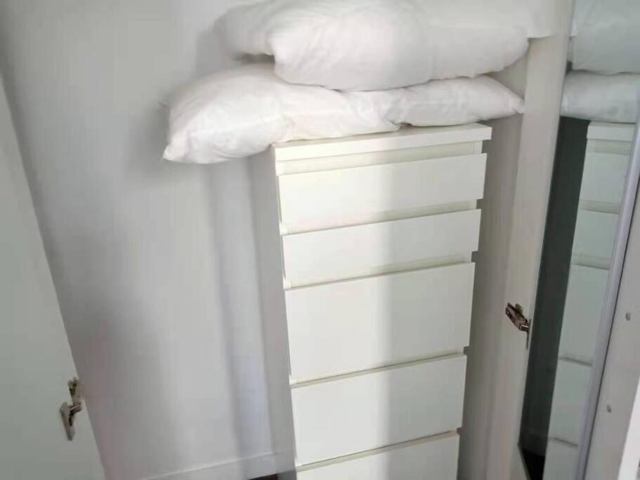 L39 1Min to SouthernCross,free Gym, Pool, sunna,Tram ,Sauna