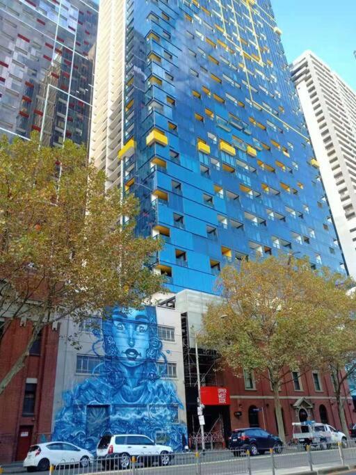 L39 1Min to SouthernCross,free Gym, Pool, sunna,Tram ,Sauna