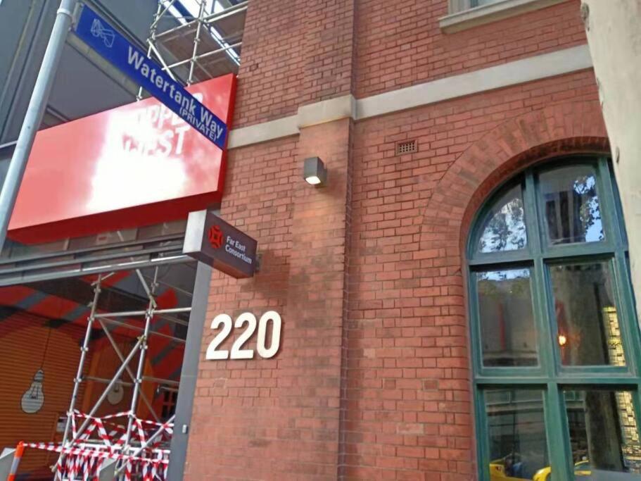 L39 1Min to SouthernCross,free Gym, Pool, sunna,Tram ,Sauna