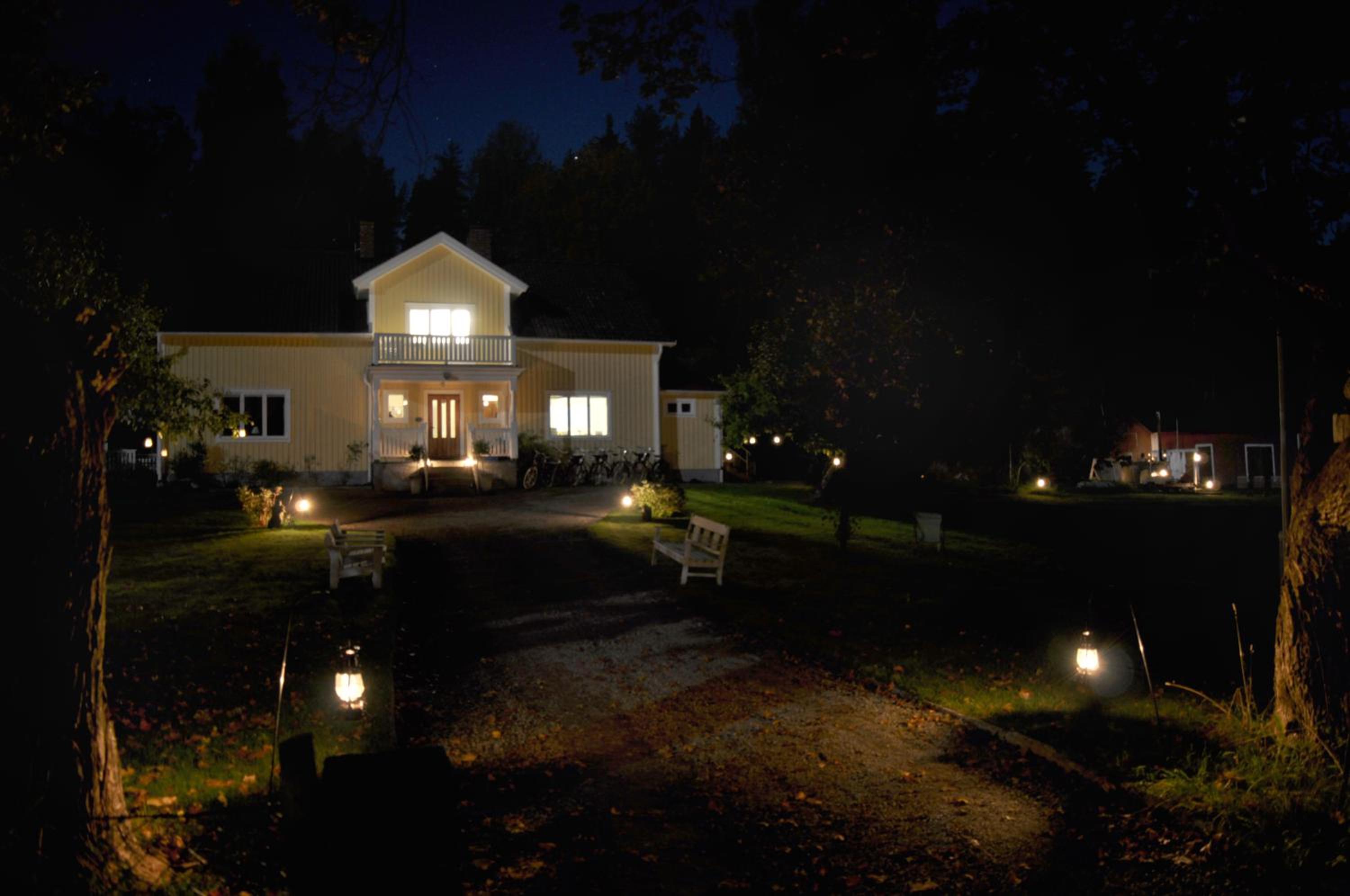 Eden's Garden Cottages