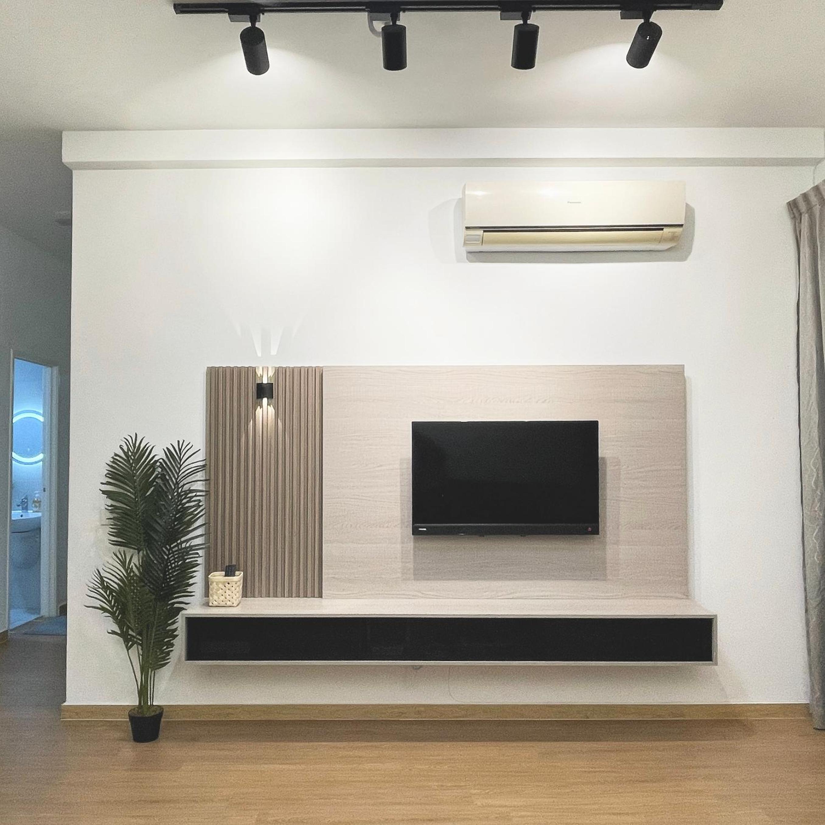 1min to BukitIndah AEON Skyloft 3BR Muji PoolView