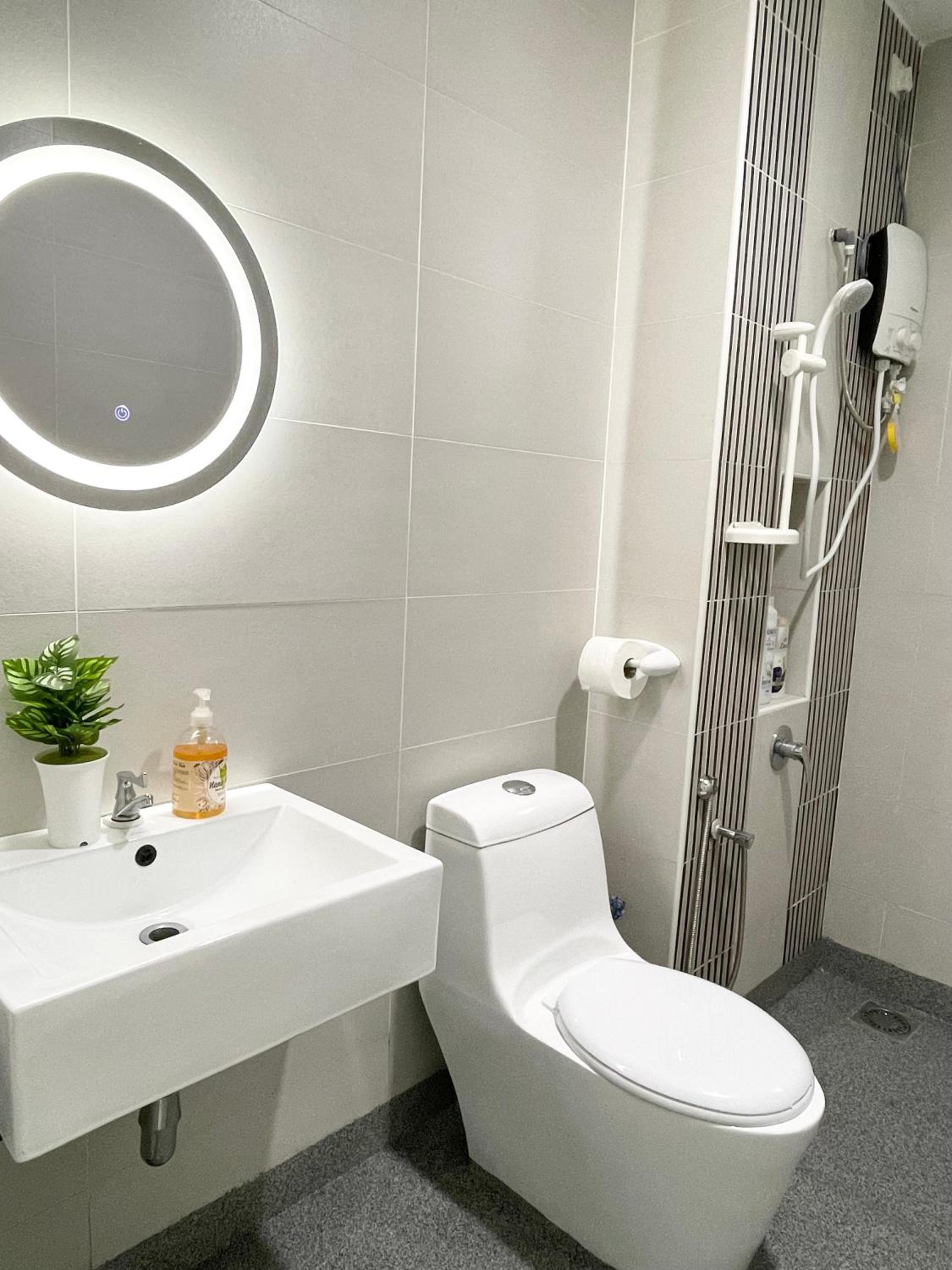 1min to BukitIndah AEON Skyloft 3BR Muji PoolView