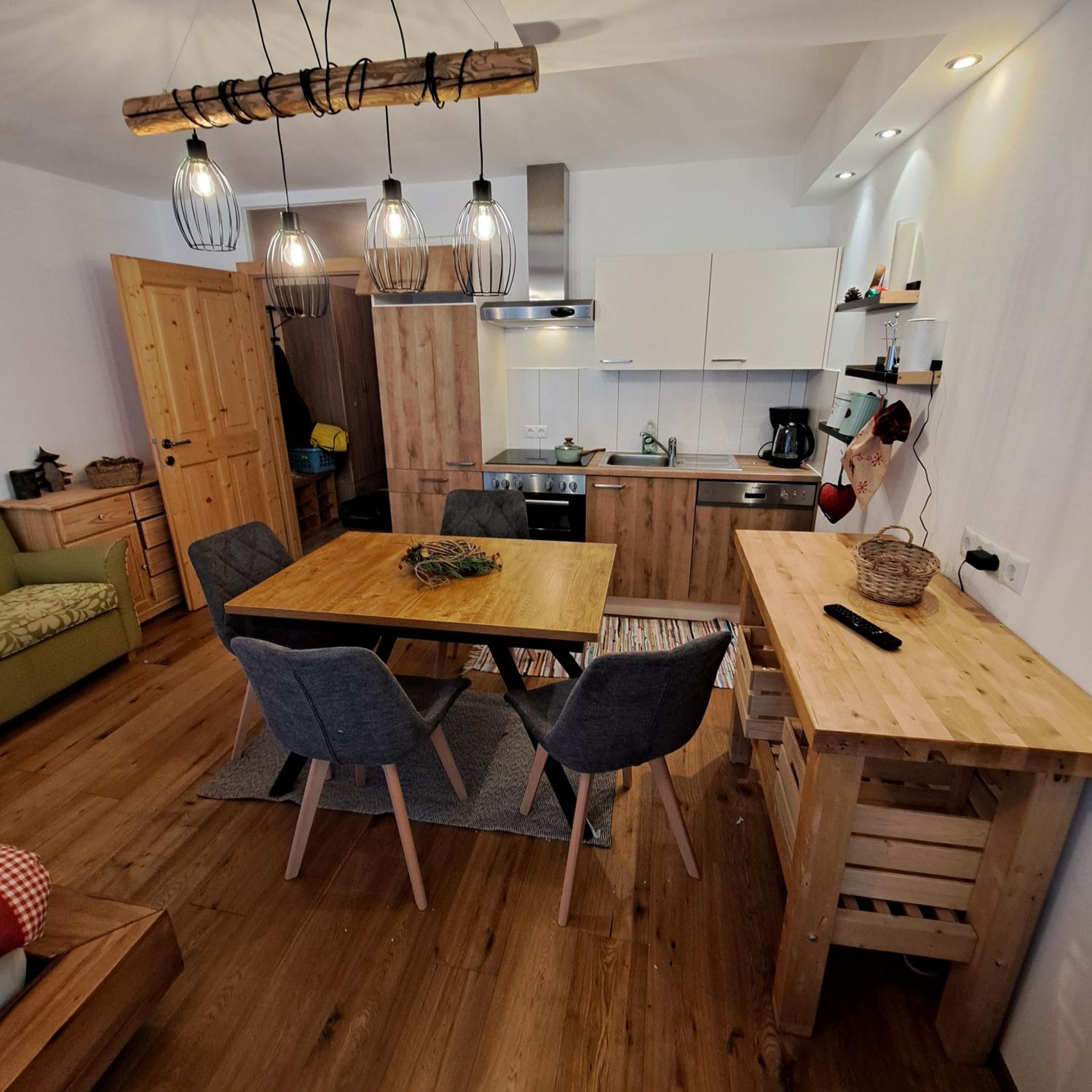 Appartement mit Hallenbad