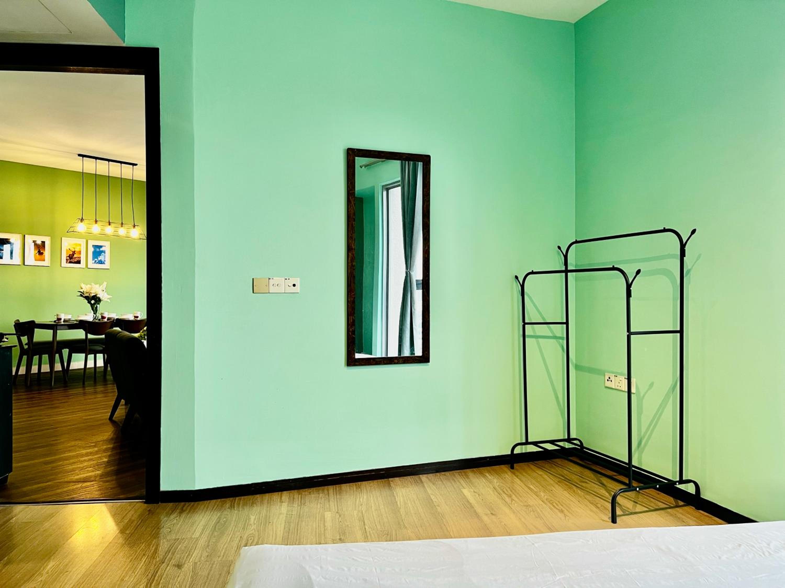 Urban Charm City Views【1BR1B】2 Pax by Cowidea photo 2