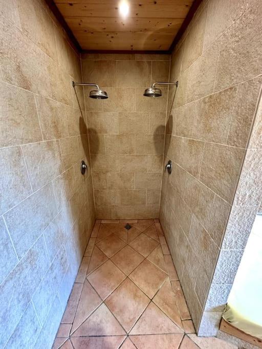 Apartment Joelle mit Sauna, Schwimmteich und Gym