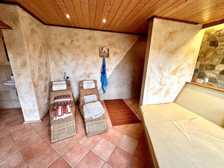 Apartment Joelle mit Sauna, Schwimmteich und Gym