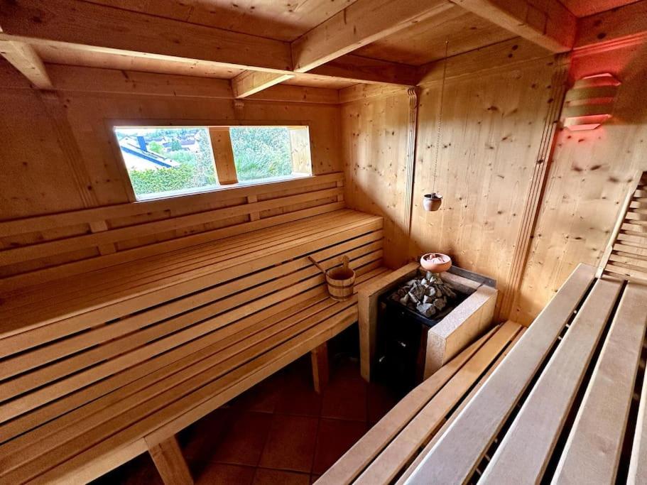 Apartment Joelle mit Sauna, Schwimmteich und Gym