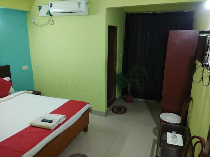 Hotel Sandhill