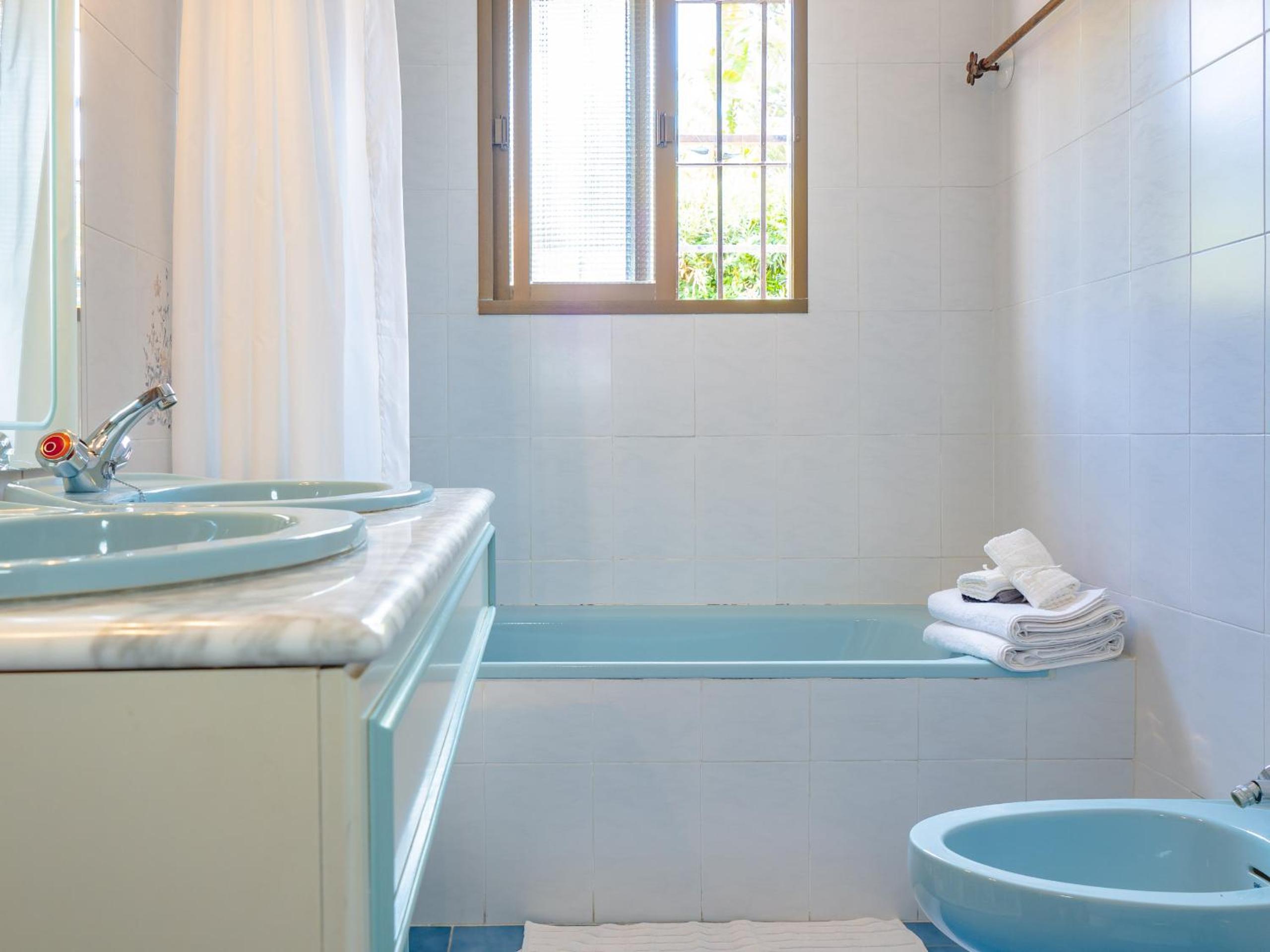 Cubo's Pink Townhouse Los Manantiales