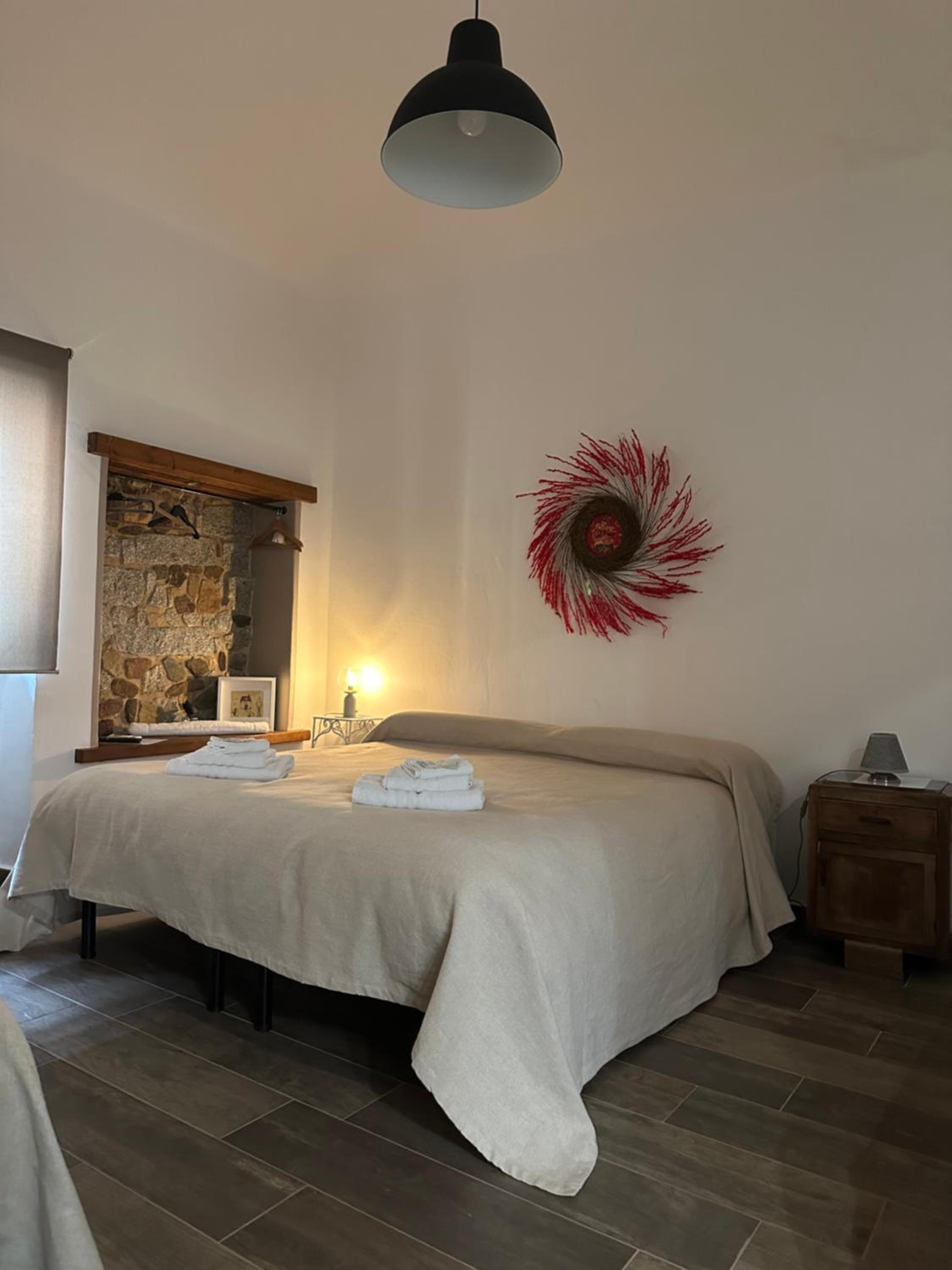 Borgo dei Centenari en Orgosolo — hotel room