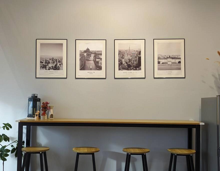 Comfort Cozy Romantic Homestay Youth City photo 7